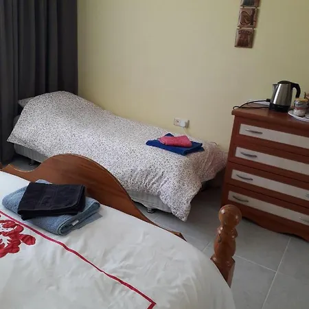 بيت ضيافة Large Airy Room With Extra Guest Bed Altinkum Didim Turkey Super Location
