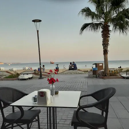 Penzion Large Airy Room With Extra Guest Bed Altinkum Didim Turkey Super Location Didim